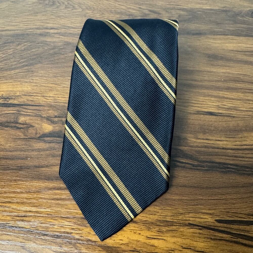 Robert Talbott 100% Silk Necktie Black Yellow Striped USA